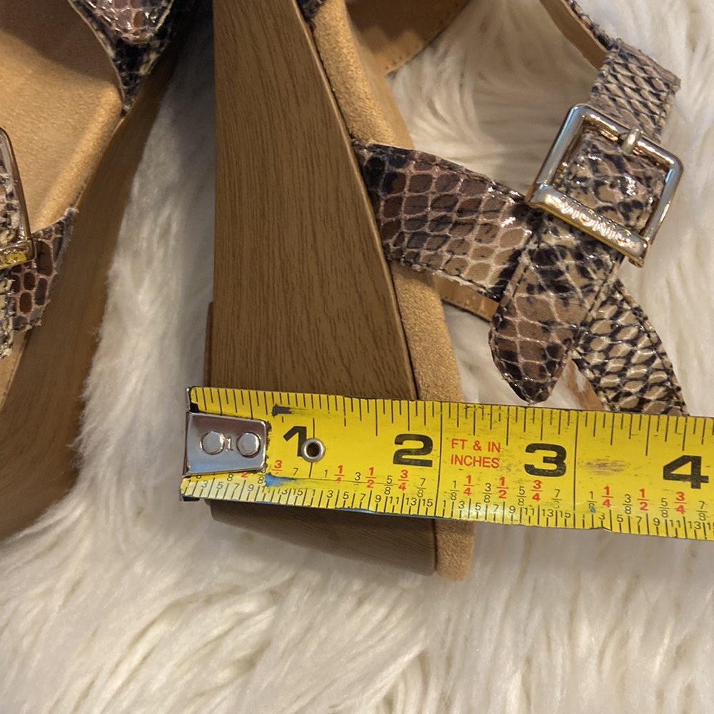 VIONIC Sandals BNWOT size 8 brown and tan color please see all photos (P7) - Picture 8 of 13